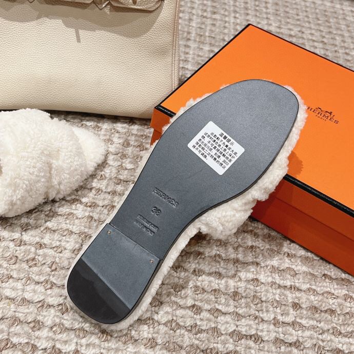 Hermes Slippers